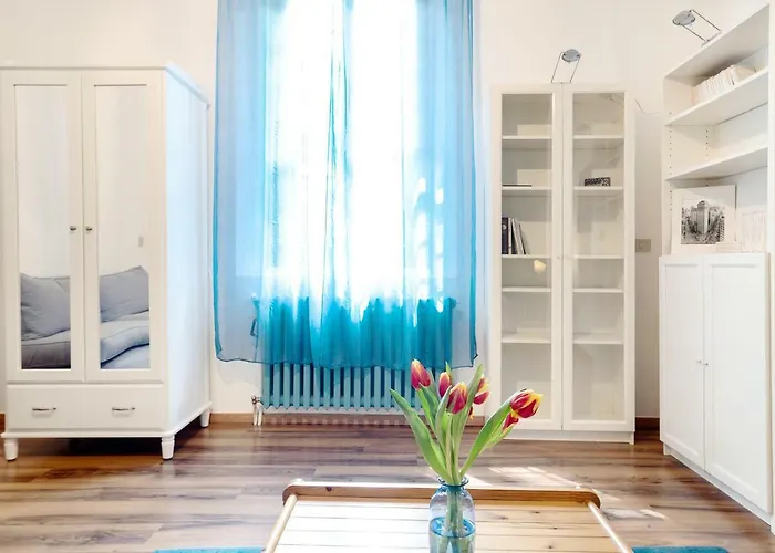 Guesthost - Zanolini 아파트 *