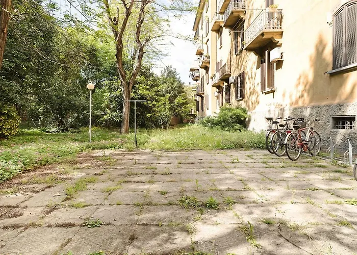 Guesthost - Zanolini * Boloňa