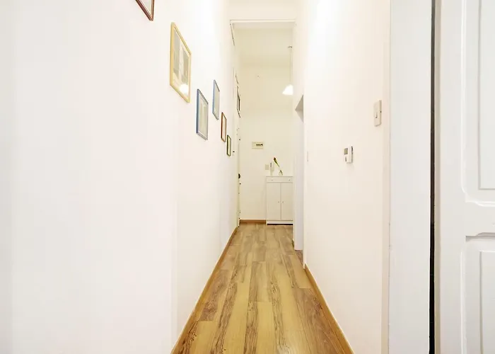 Guesthost - Zanolini Apartmán