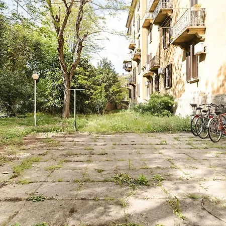 Guesthost - Zanolini * Bolonya