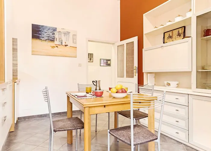 Daire Guesthost - Zanolini Bolonya